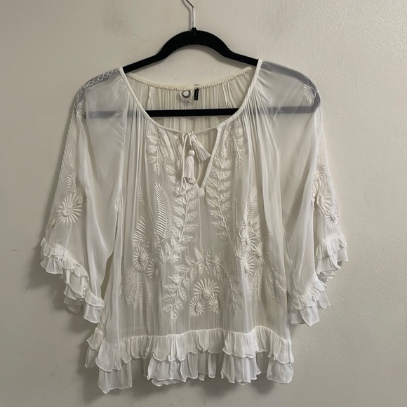 anthropologie Akemi + kin white embroidery boho ruffle sleeves sheer top size xs - Picture 2 of 7